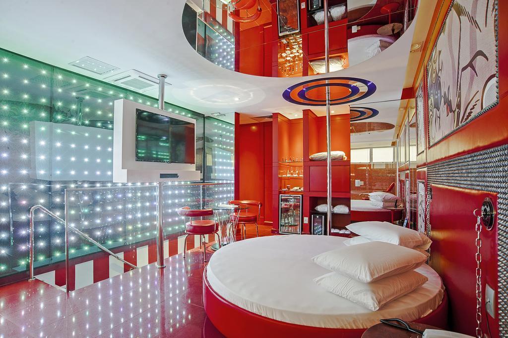 Motel Acqua (Adults Only) 库里提巴 外观 照片